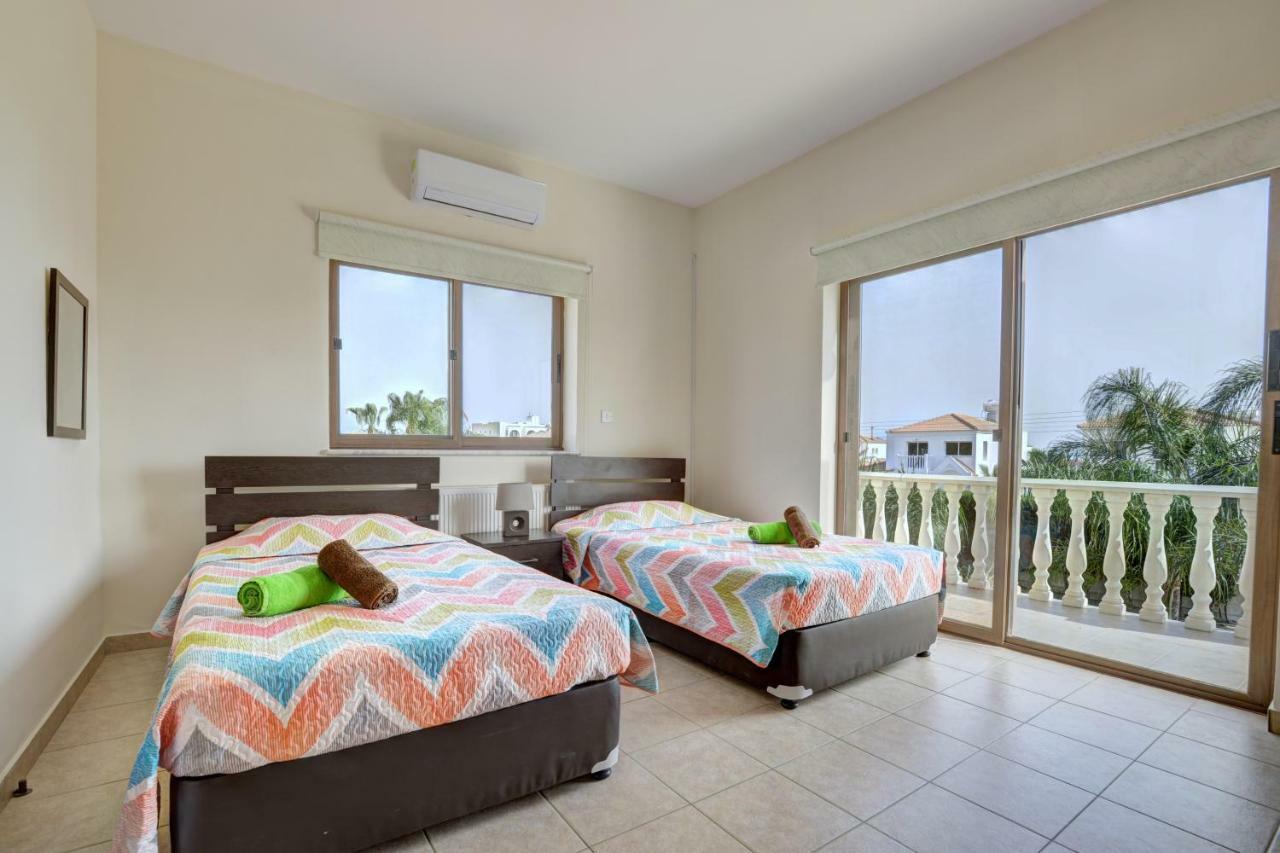 Villa Eva Ayia Napa Luaran gambar
